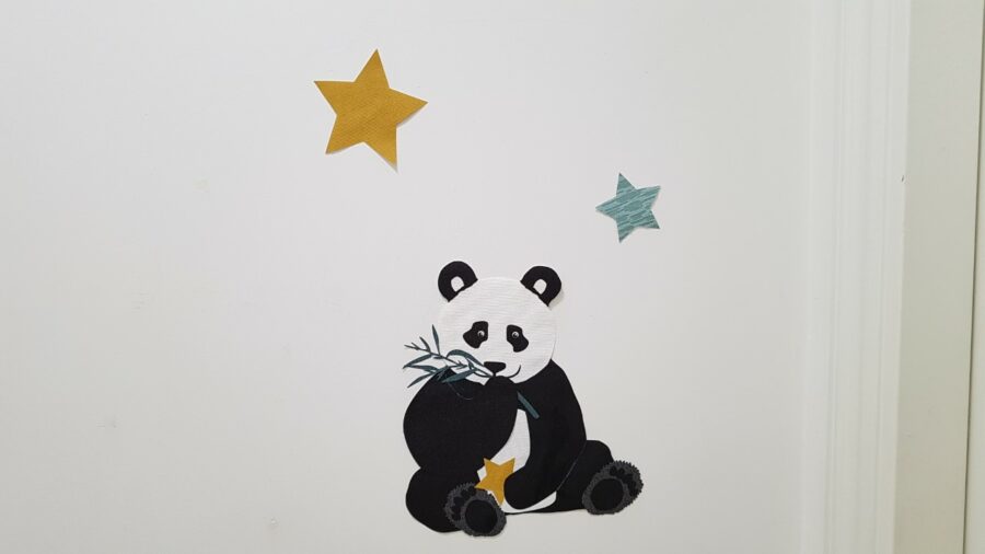 Zittende panda behangdecoratie - Afbeelding 4