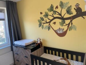 Behangtak muurdecoratie welpen in hangmat babykamer behang muursticker wandversiering