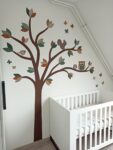 Droomboom muurdecoratie babykamer behang inspiratie