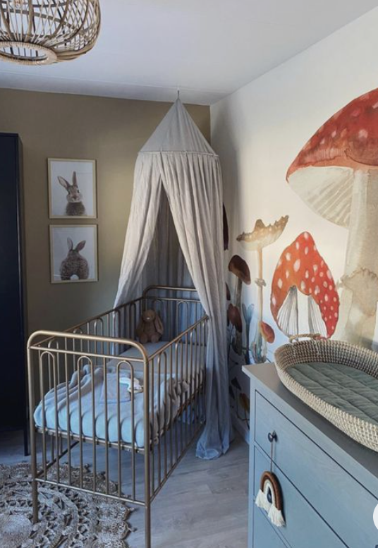 Babykamer behang paddenstoel