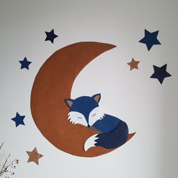Muurdecoratie kinderkamer vos op maan roestbruin donkerblauw