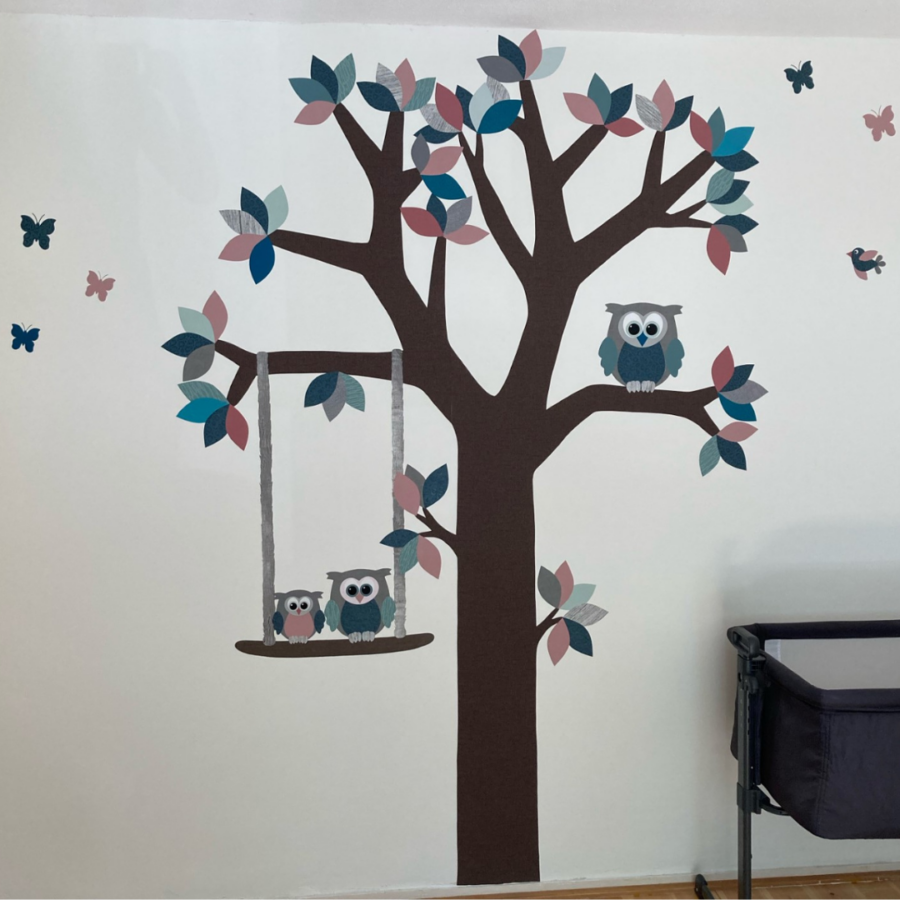 Muurdecoratie boom met schommel en dieren