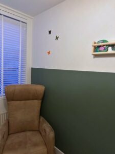 stoel-babykamer